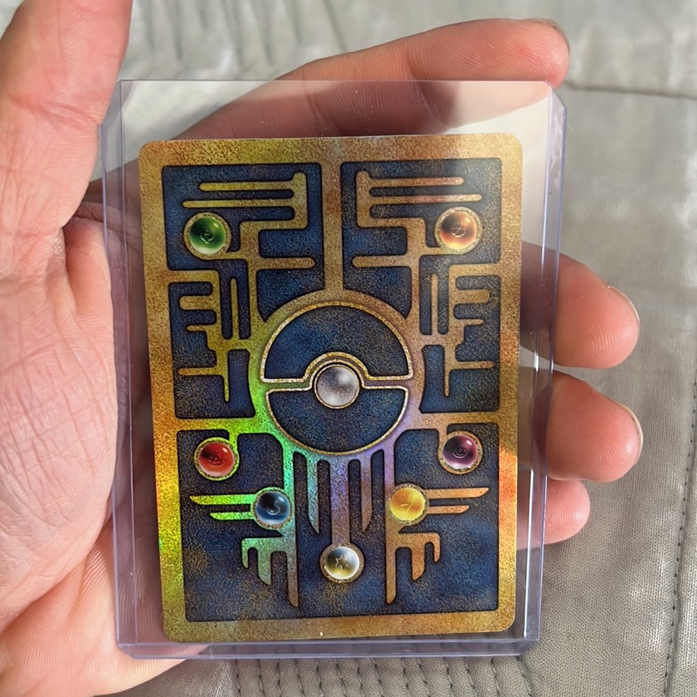 Pokemon Ancient Mew Holo - Picture 3 of 3